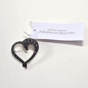 NWT Chico's Brooch Marchasite Gem Heart Collectible Memorial Sparkly Love Gift